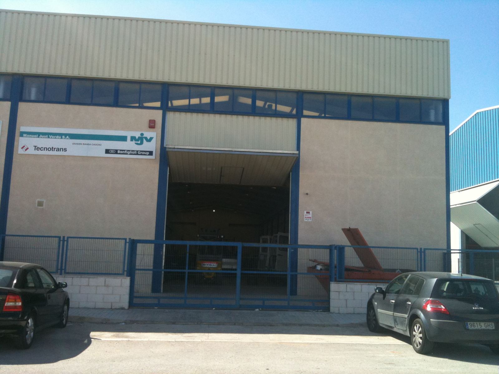 Fachada del centro de Alcàsser